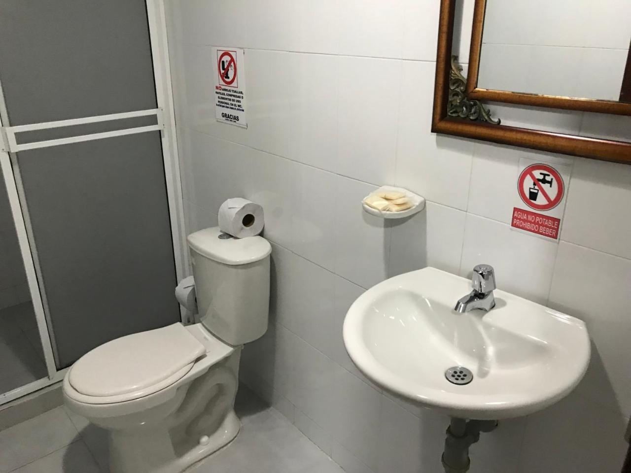 Hostal El Vecino San Andrés Buitenkant foto