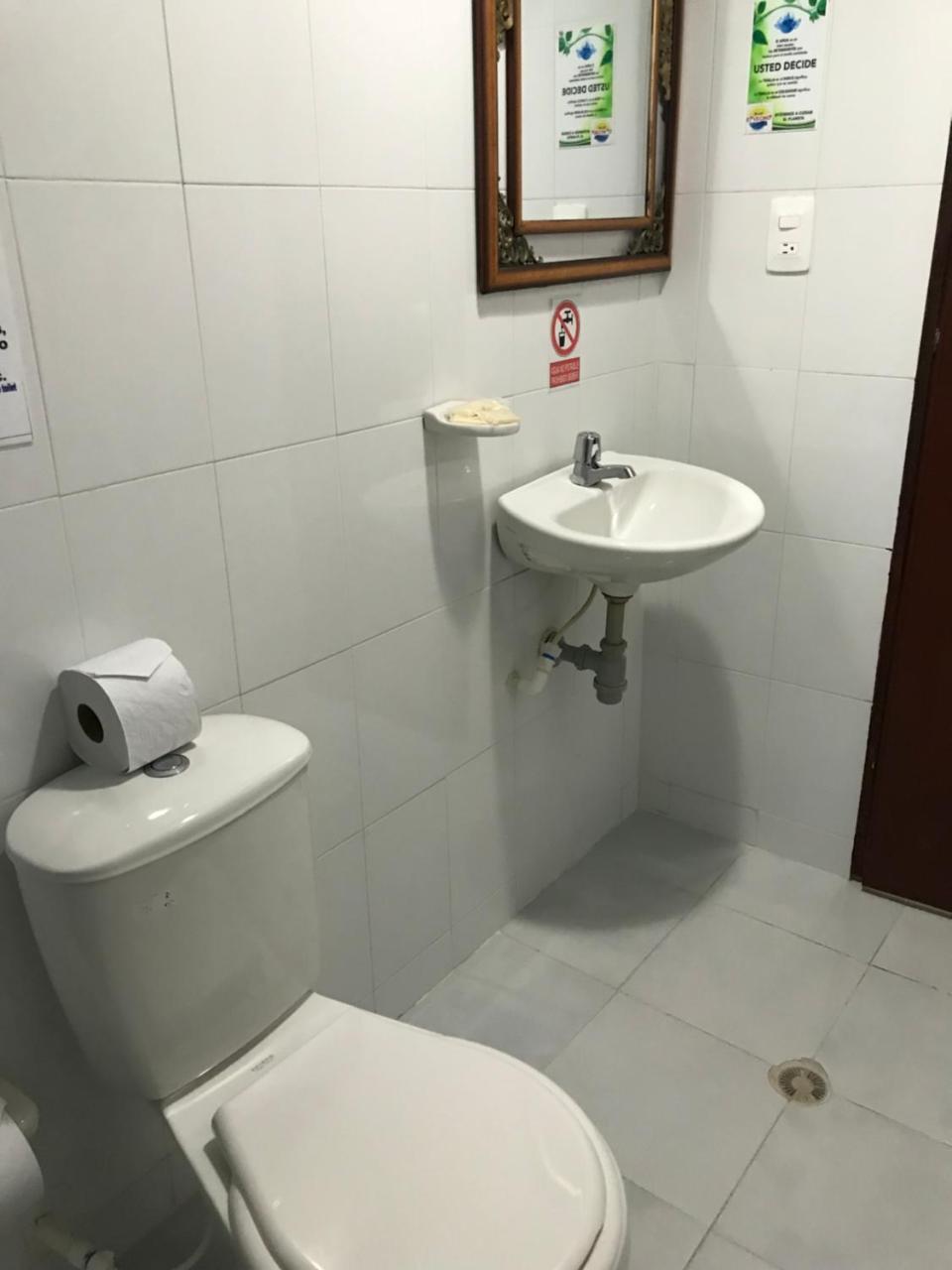 Hostal El Vecino San Andrés Buitenkant foto